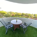 View And Pool מארבלה