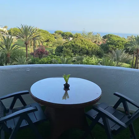 View And Pool *